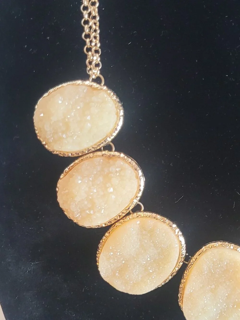 N/A vintage necklace